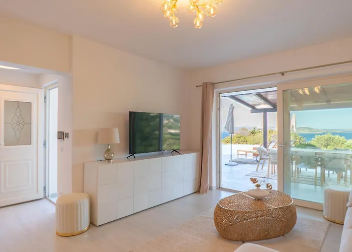 别墅 Gerani Luxus Mit Meerblick *